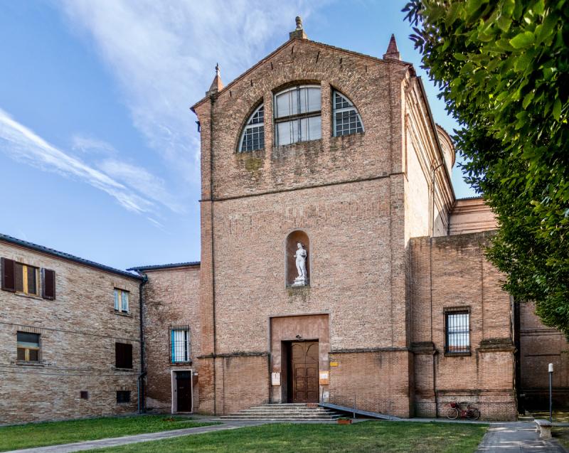 Facciata della chiesa