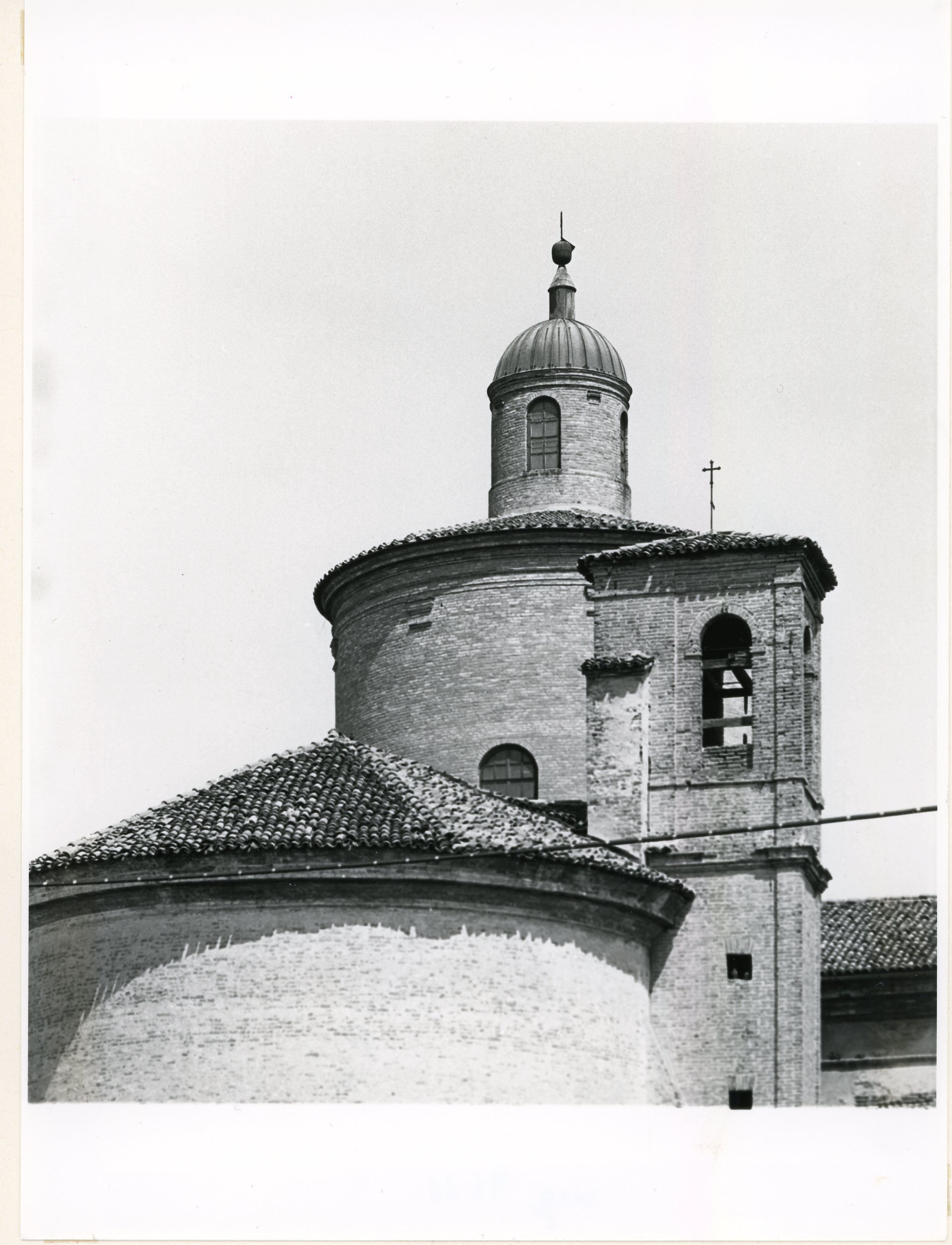 Dettaglio della cupola poligonale Dettaglio della cupola poligonale
